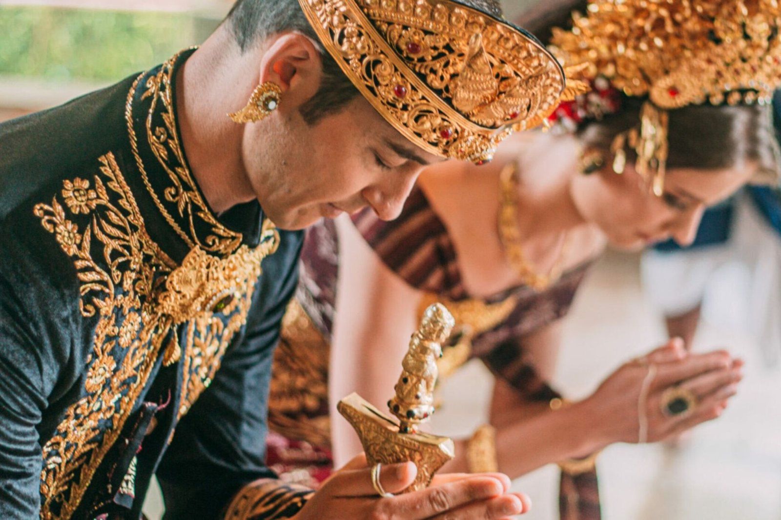 A wedding ceremony set among the Munduk mountains